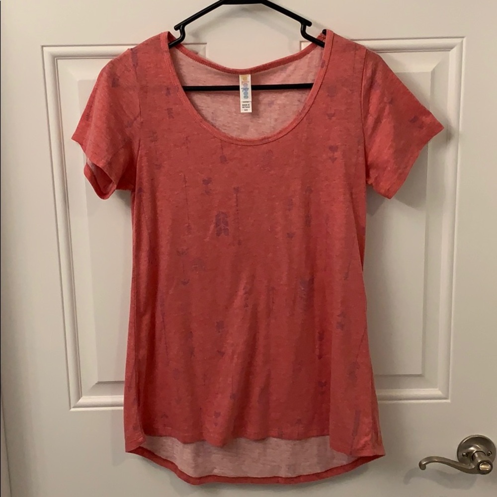 Red t-shirt - Picture 2 of 4